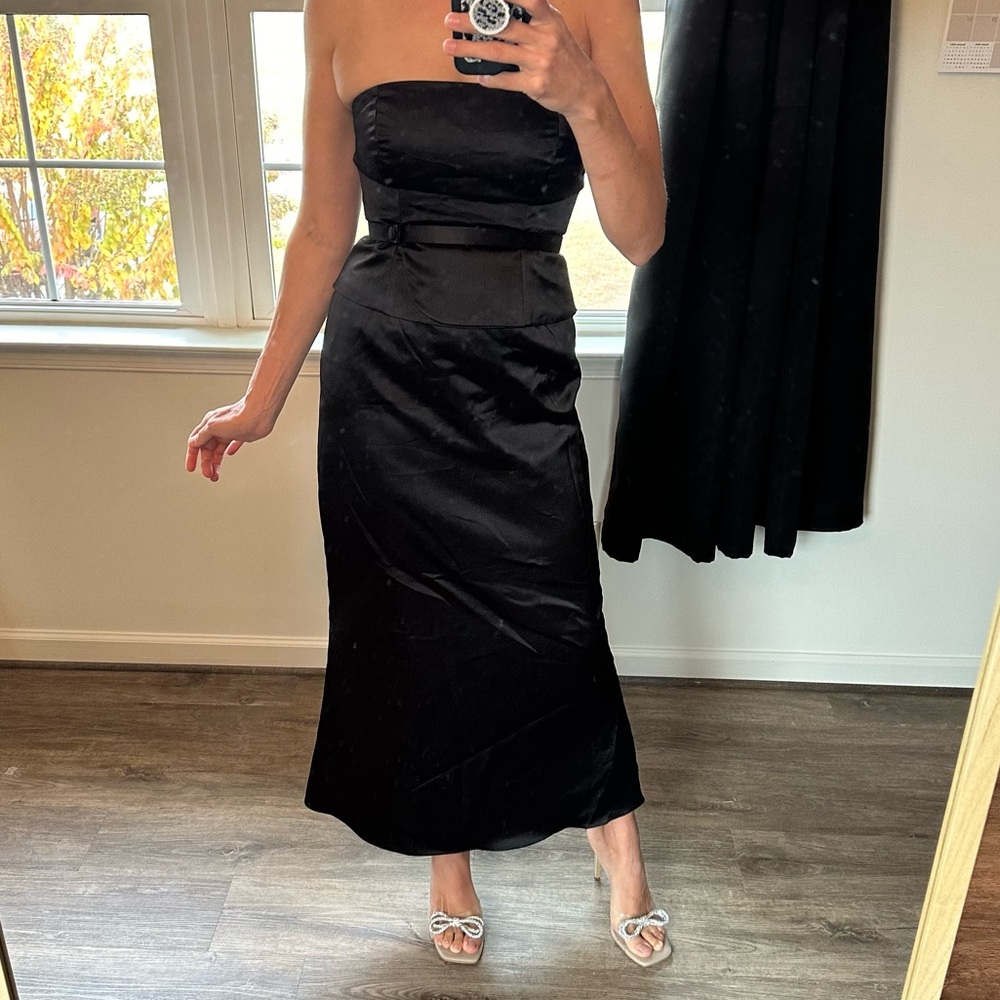 Moda International Black 2 Piece Formal Dress - Picture 1 of 7